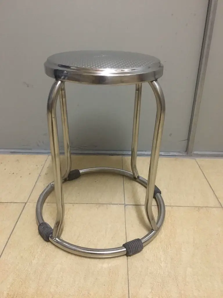 Ghế inox chân vòng